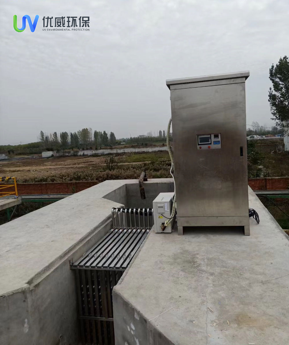 河南污水處理廠明渠式紫外線消毒器安裝完成(圖3)